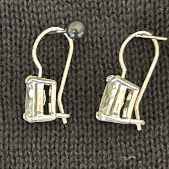 Silpada earrings with sterling silver and swarovski crystals- sparkling! - Picture 4 of 4